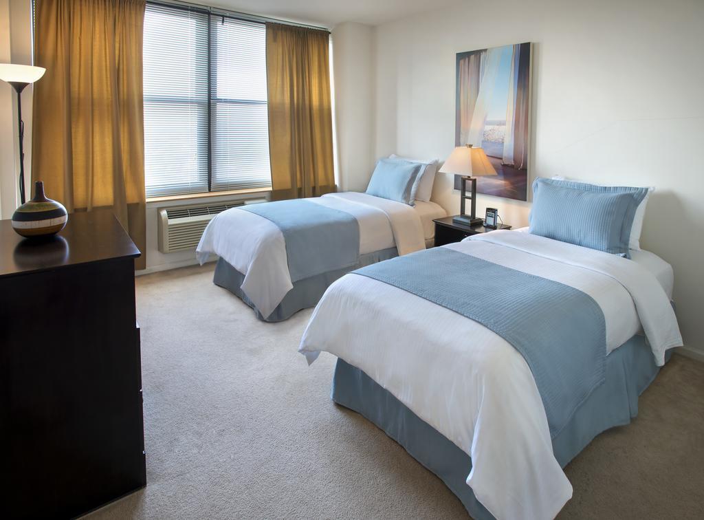 Grove Pointe - A Premier Furnished Apartment Джерсі-Сіті Екстер'єр фото